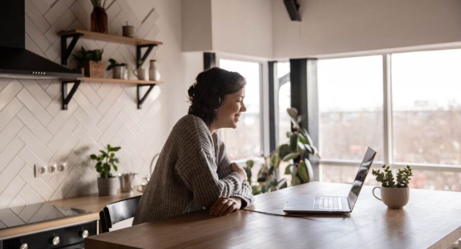 Terapia online é a melhor opção durante o isolamento social.